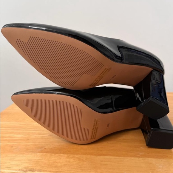 Abound Black Sleek Heels - Picture 3 of 3